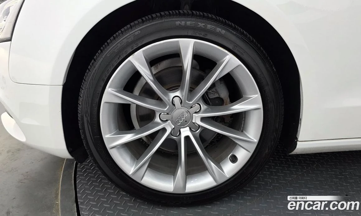 Audi A5 35 TDI Quattro Sportback 8TA, снимка 5 - Автомобили и джипове - 56122147
