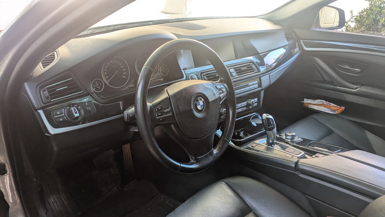 BMW 530 3.0d, снимка 9 - Автомобили и джипове - 56150399