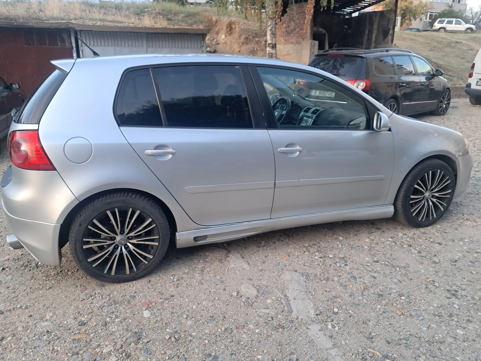 VW Golf 5, снимка 2 - Автомобили и джипове - 56183811