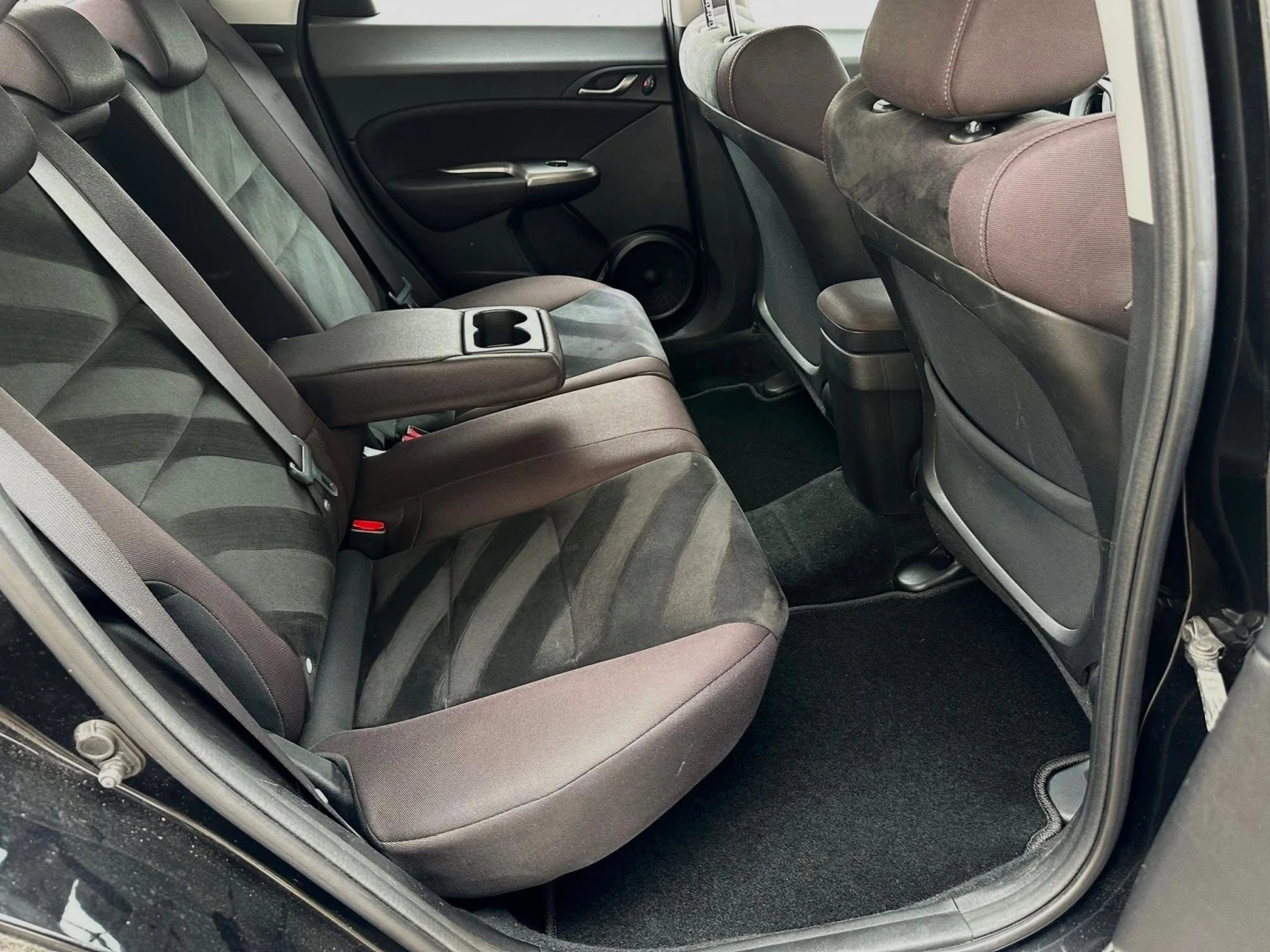Honda Civic V-tec, снимка 11 - Автомобили и джипове - 56245163