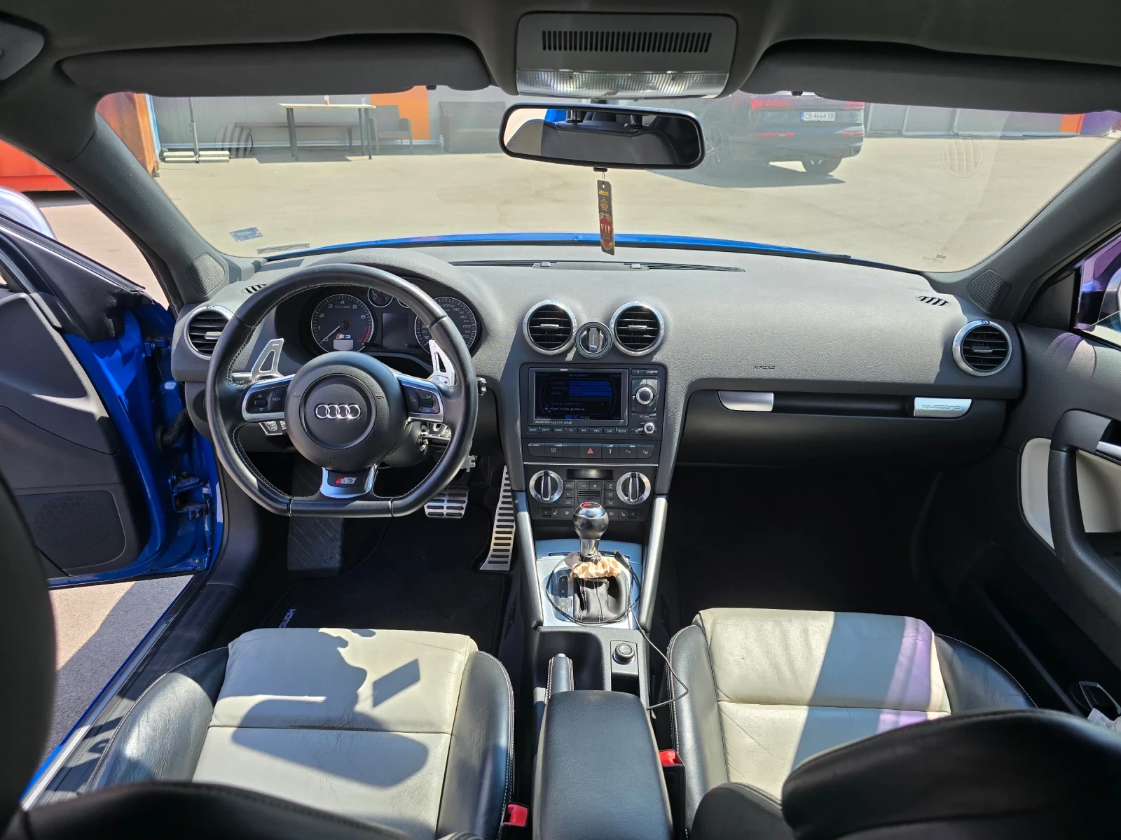 Audi S3 8P DSG СПЕШНО!, снимка 11 - Автомобили и джипове - 56530934