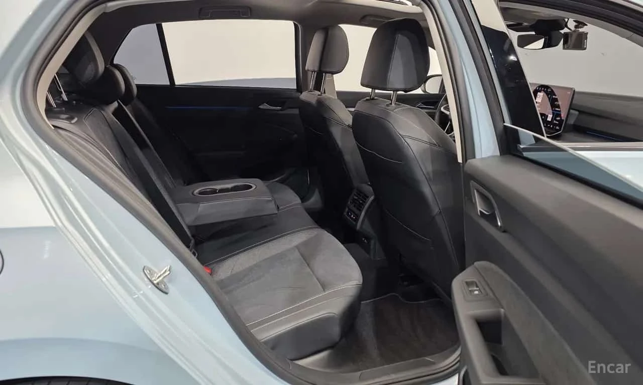 VW Golf * 2.0 TDI Prestige * ЦЕНА ДО БГ, снимка 14 - Автомобили и джипове - 56700558