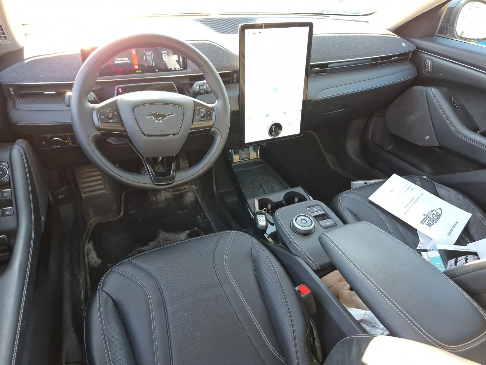 Ford Mustang Mach-E, снимка 8 - Автомобили и джипове - 56716913