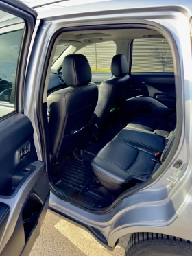 Mitsubishi Outlander 2.4 MIVEC 4X4 LPG, снимка 6