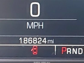 Chevrolet Suburban - 12000 € / 23469.96 лв. - 54768999 16