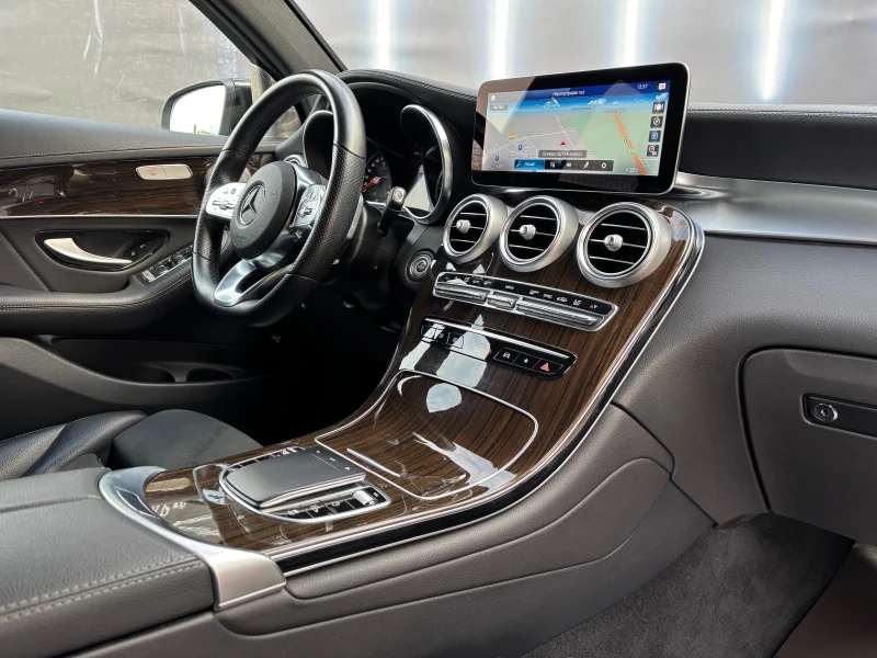 Mercedes-Benz GLC 200 Coupe AMG 4matic, снимка 11 - Автомобили и джипове - 52210930