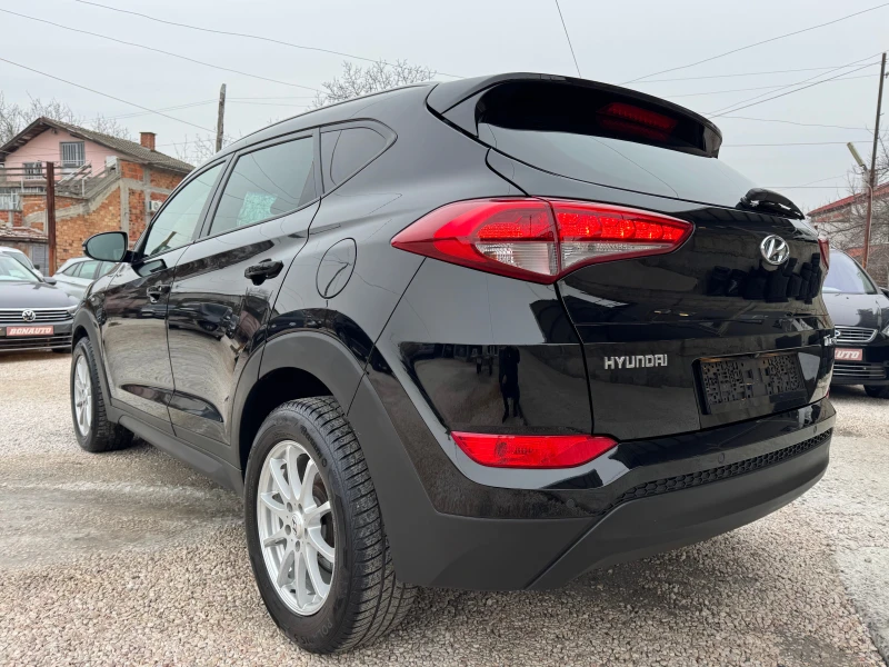 Hyundai Tucson АВТОМАТ, снимка 5 - Автомобили и джипове - 53180398