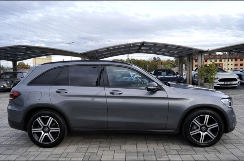Mercedes-Benz GLC 220 d 4Matik / Кожа / Burmester / Фейс, снимка 6 - Автомобили и джипове - 53356046