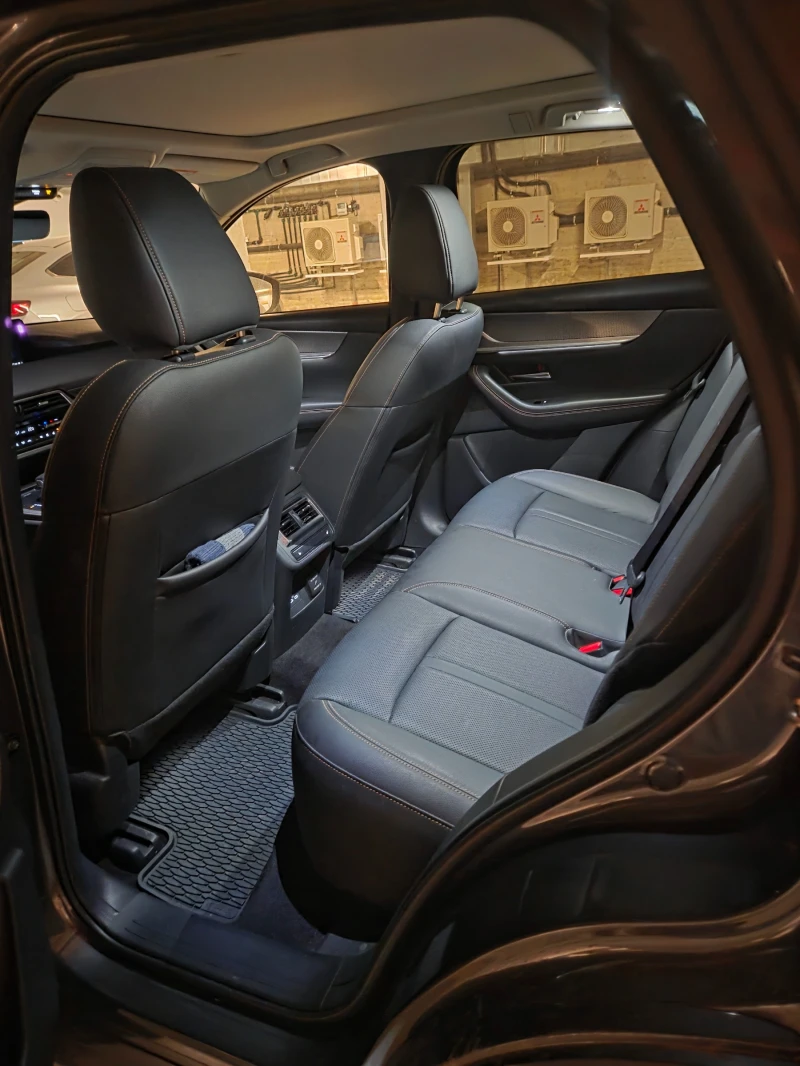 Mazda CX-60, снимка 9 - Автомобили и джипове - 53593072