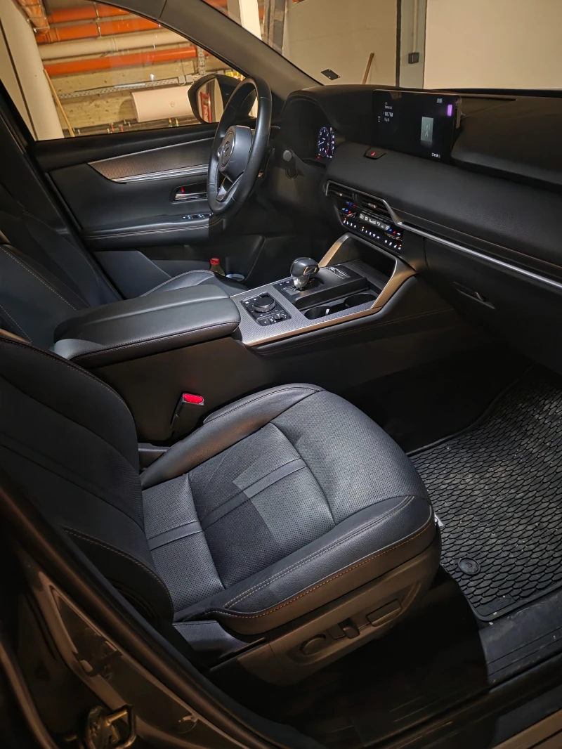 Mazda CX-60, снимка 2 - Автомобили и джипове - 53593072