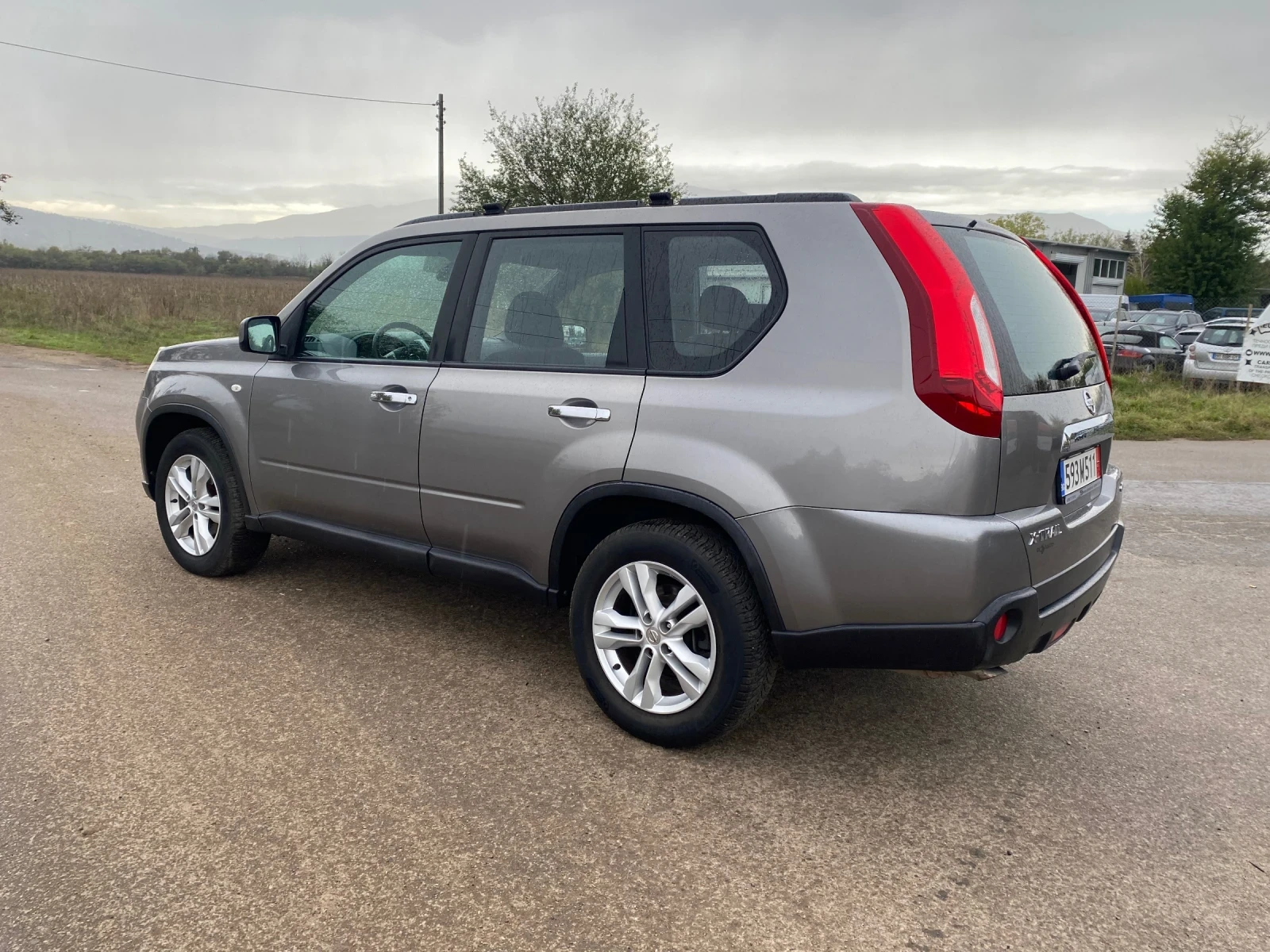 Nissan X-trail 2.0dci - изображение 4