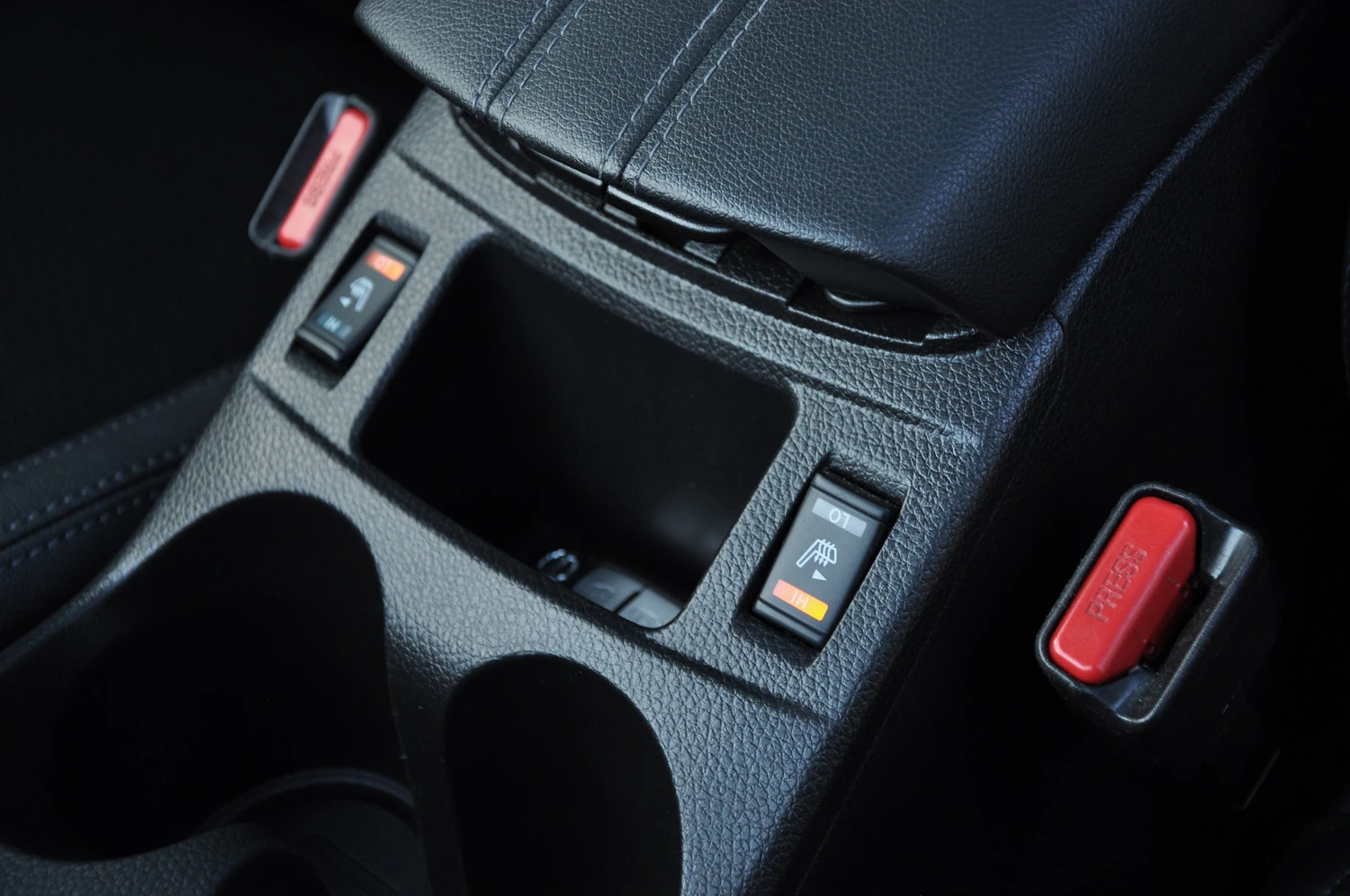 Nissan Qashqai 1.3 DiG-T N-Connecta | Mobile.bg — изображение 11