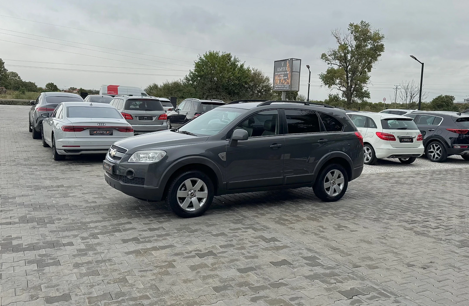 Chevrolet Captiva 2.4i Газ 7 Местна  - изображение 2