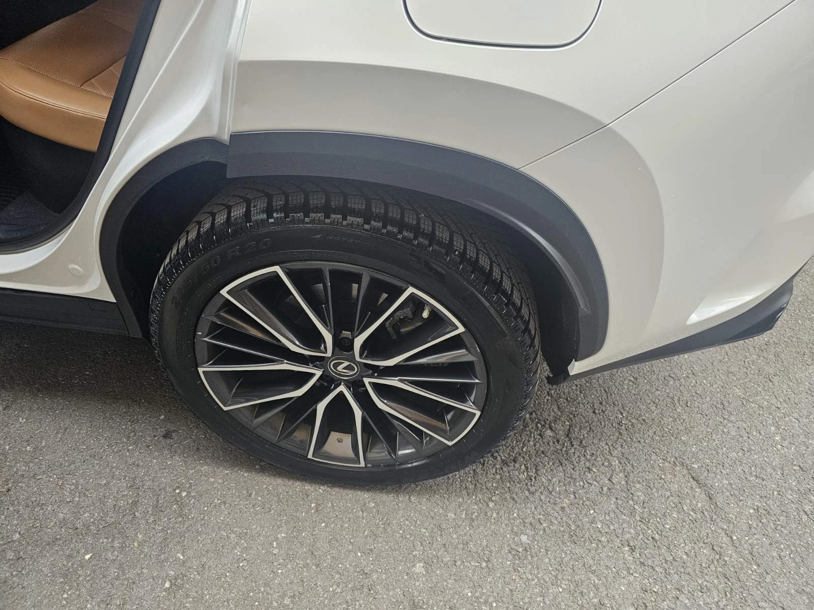 Lexus NX 450 h LUXURY | Mobile.bg   13