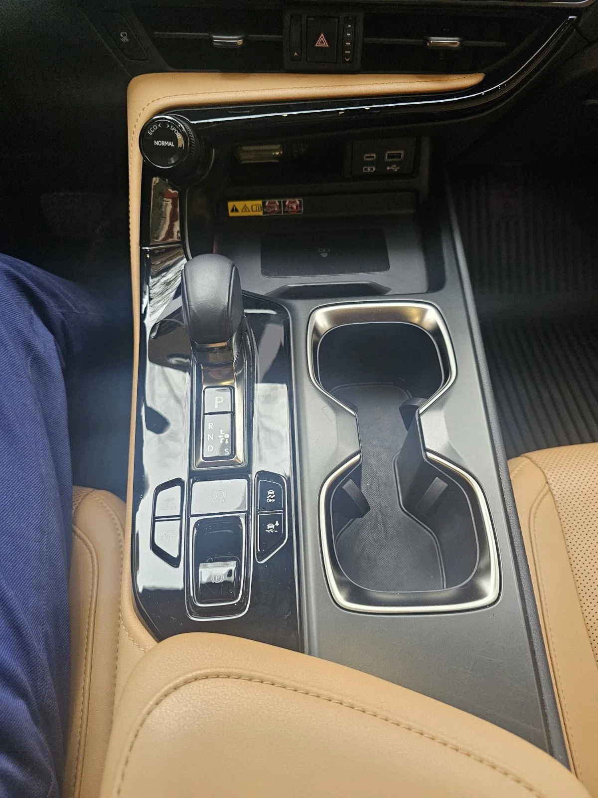 Lexus NX 450 h LUXURY | Mobile.bg   11