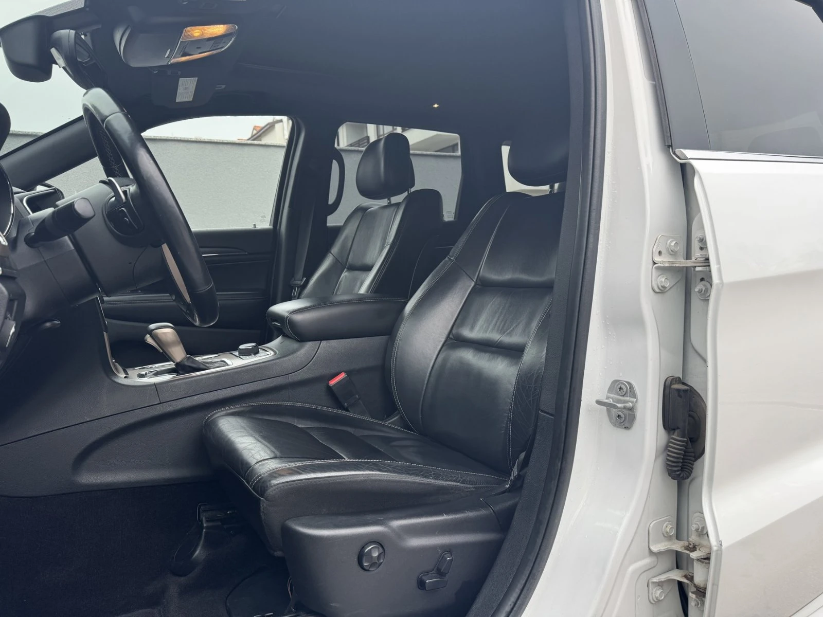 Jeep Grand cherokee LIMITED 5.7L HEMI V8 - изображение 9