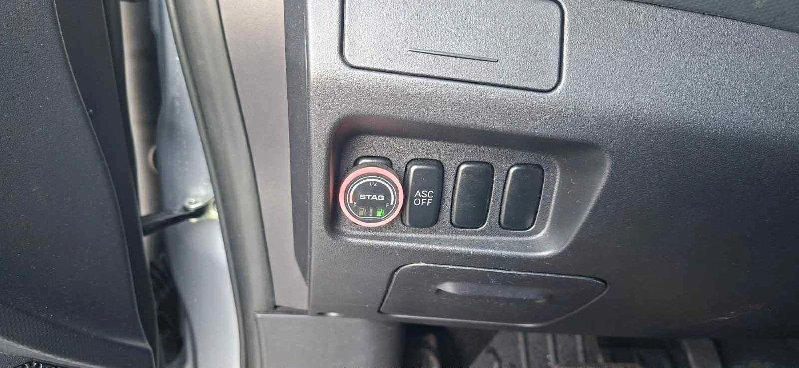 Mitsubishi Outlander 2.4 MIVEC 4X4 LPG | Mobile.bg � ����������� 13