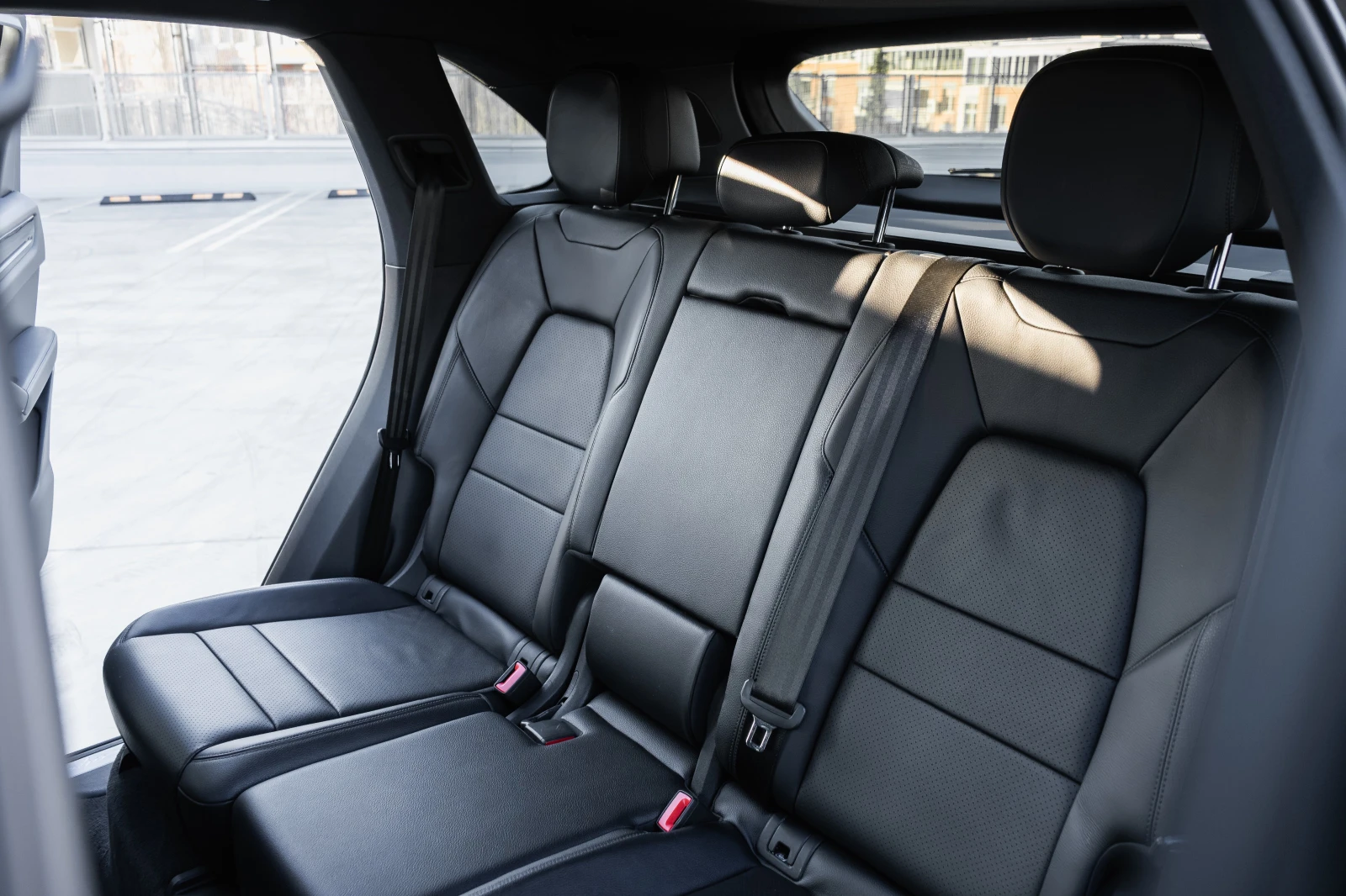 Porsche Cayenne 3.0 V6 Sport Chrono Package, снимка 14 - Автомобили и джипове - 53554053