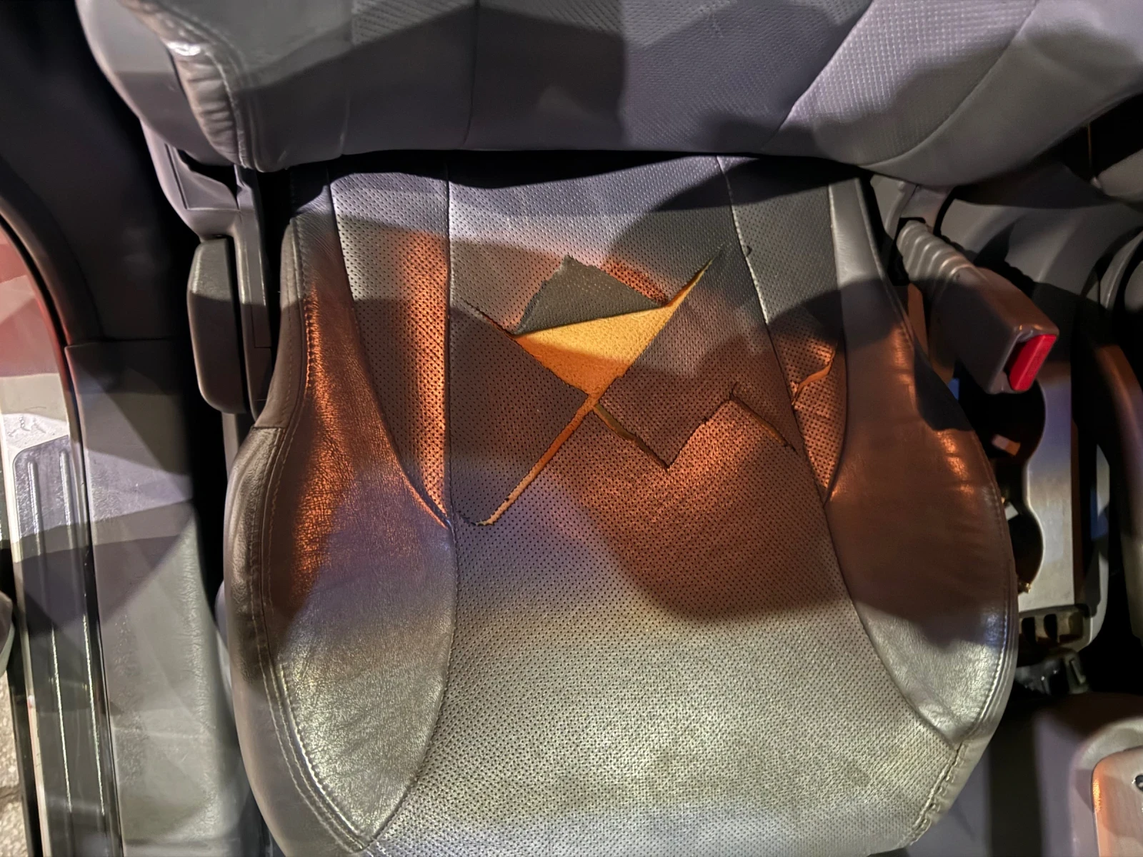 Hyundai Tucson, снимка 7 - Автомобили и джипове - 53906691