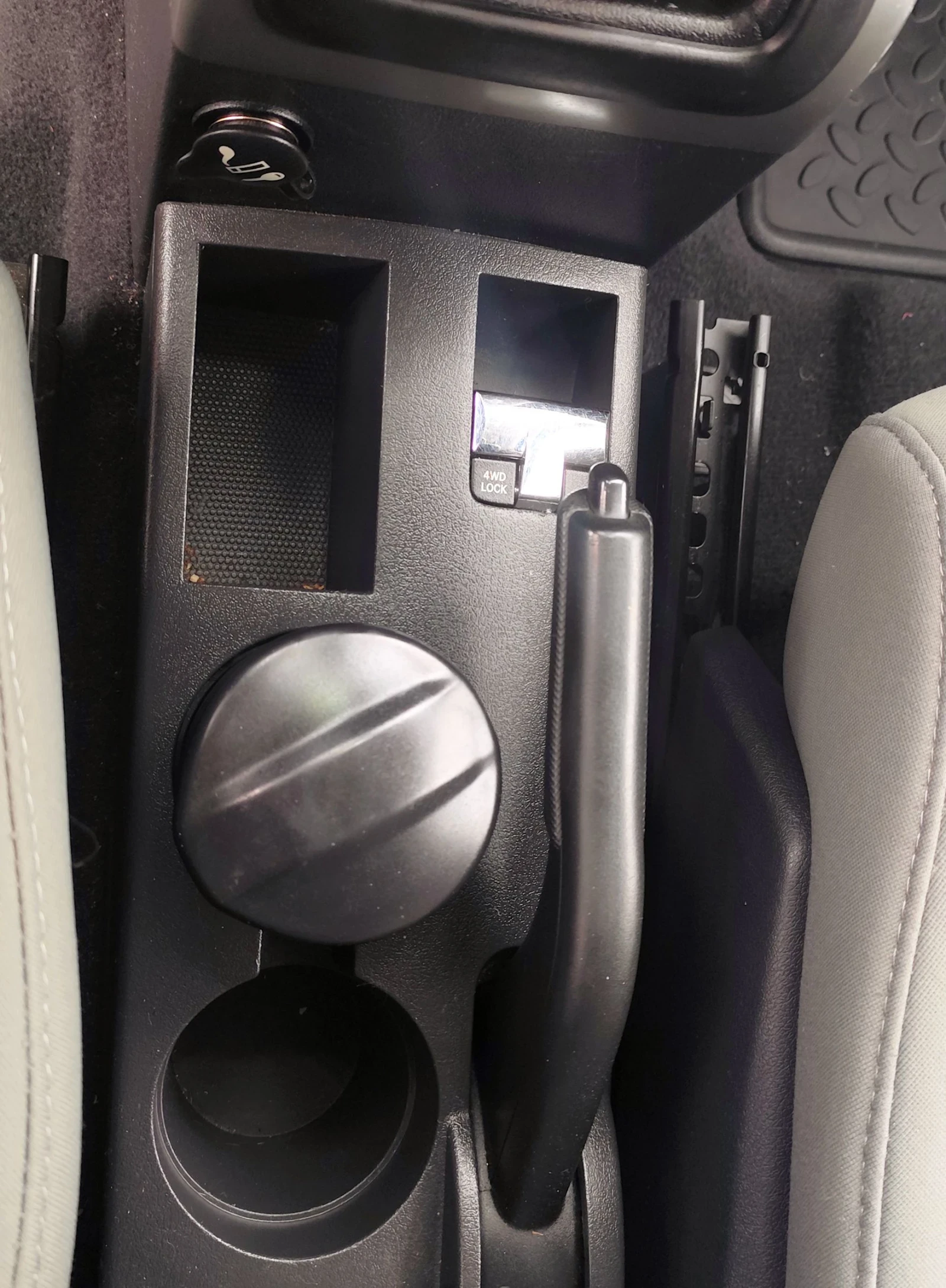 Jeep Patriot 2.0 CRD  | Mobile.bg � ����������� 11