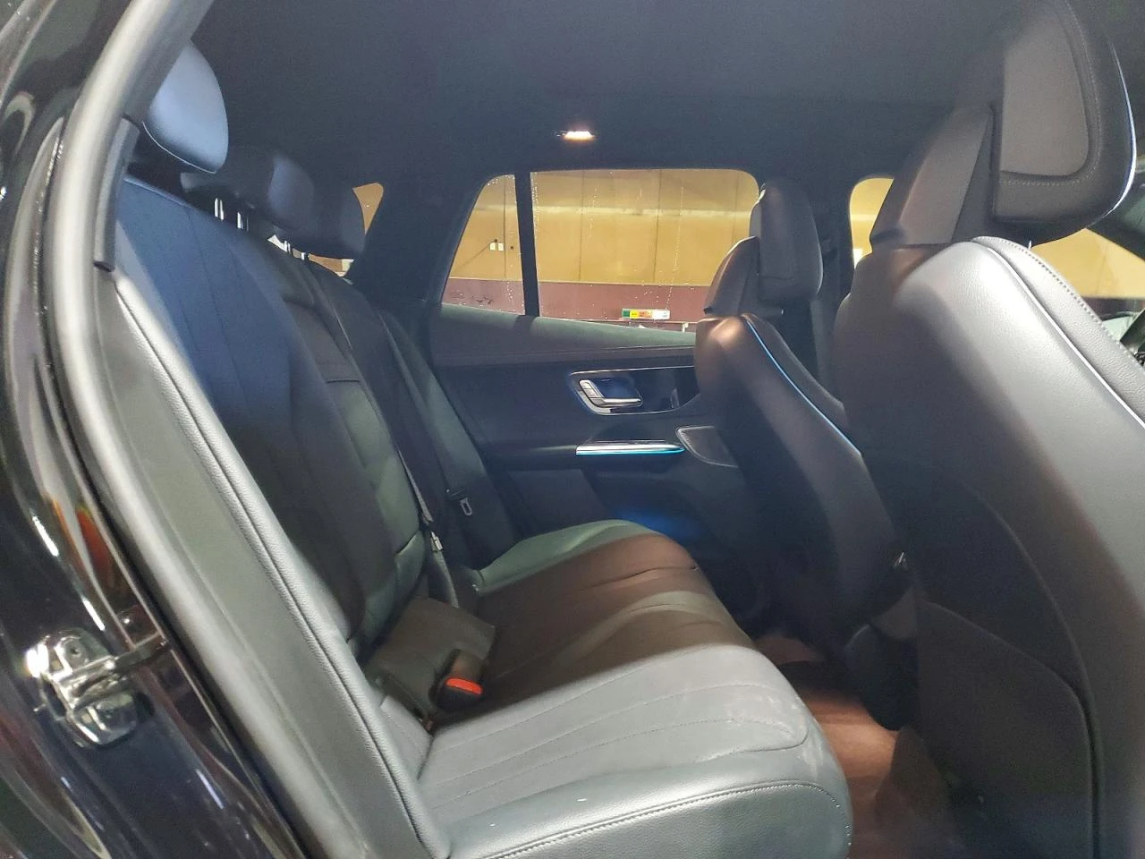 Mercedes-Benz EQE Suv 350 4Matic, снимка 11 - Автомобили и джипове - 54377594