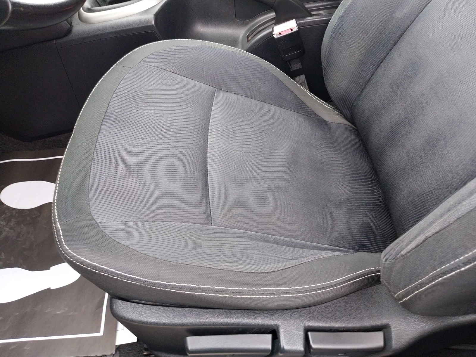 Nissan Qashqai 1.6 i