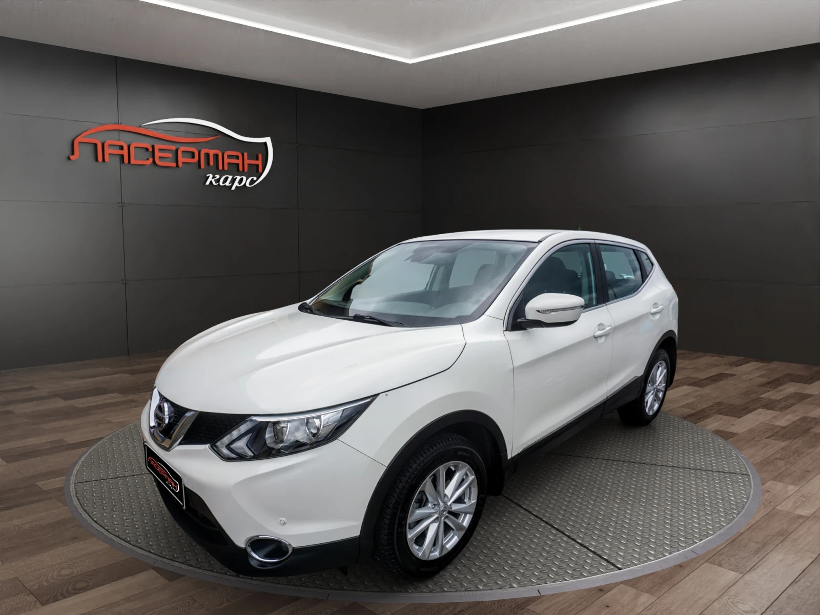 Nissan Qashqai 1.6DCI ACENTA XTRONIC, снимка 1 - Автомобили и джипове - 54651144