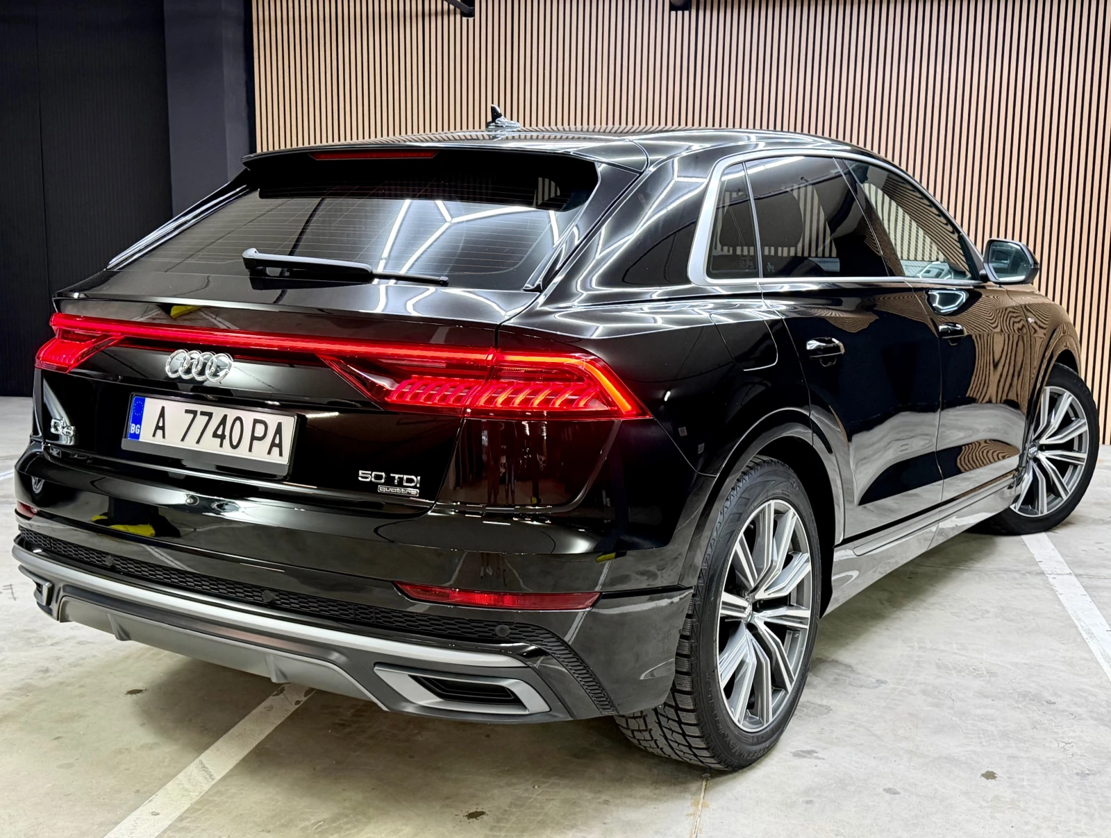 Audi Q8 50TDI 3xS-line, снимка 2 - Автомобили и джипове - 54796192