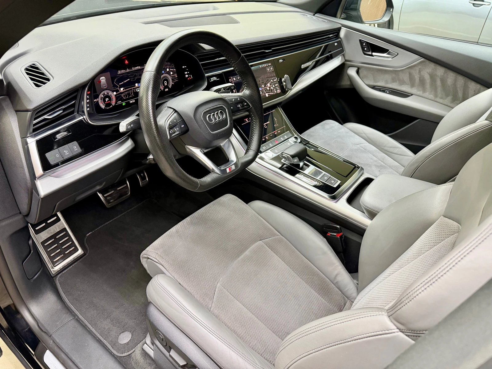 Audi Q8 50TDI 3xS-line, снимка 10 - Автомобили и джипове - 54796192