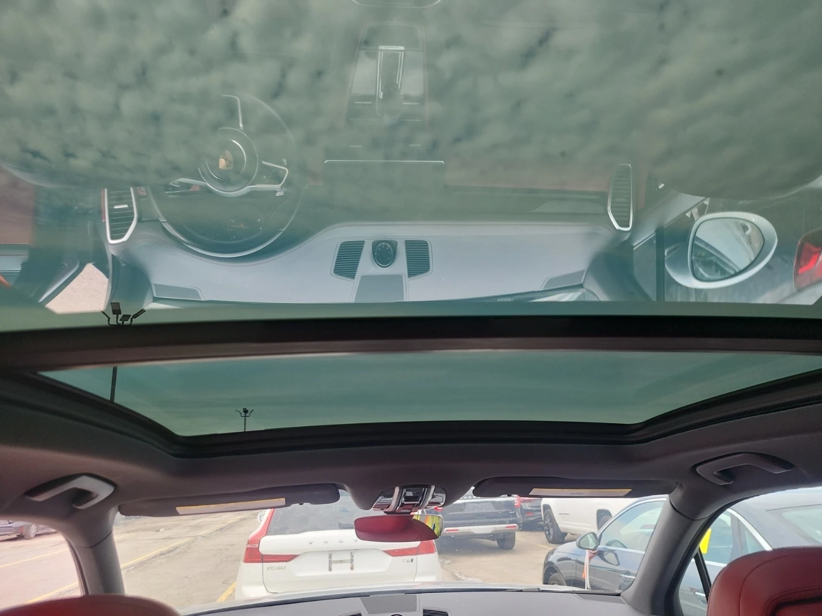 Porsche Cayenne * * CARFAX * * АВТО КРЕДИТ * * , снимка 9 - Автомобили и джипове - 54964645