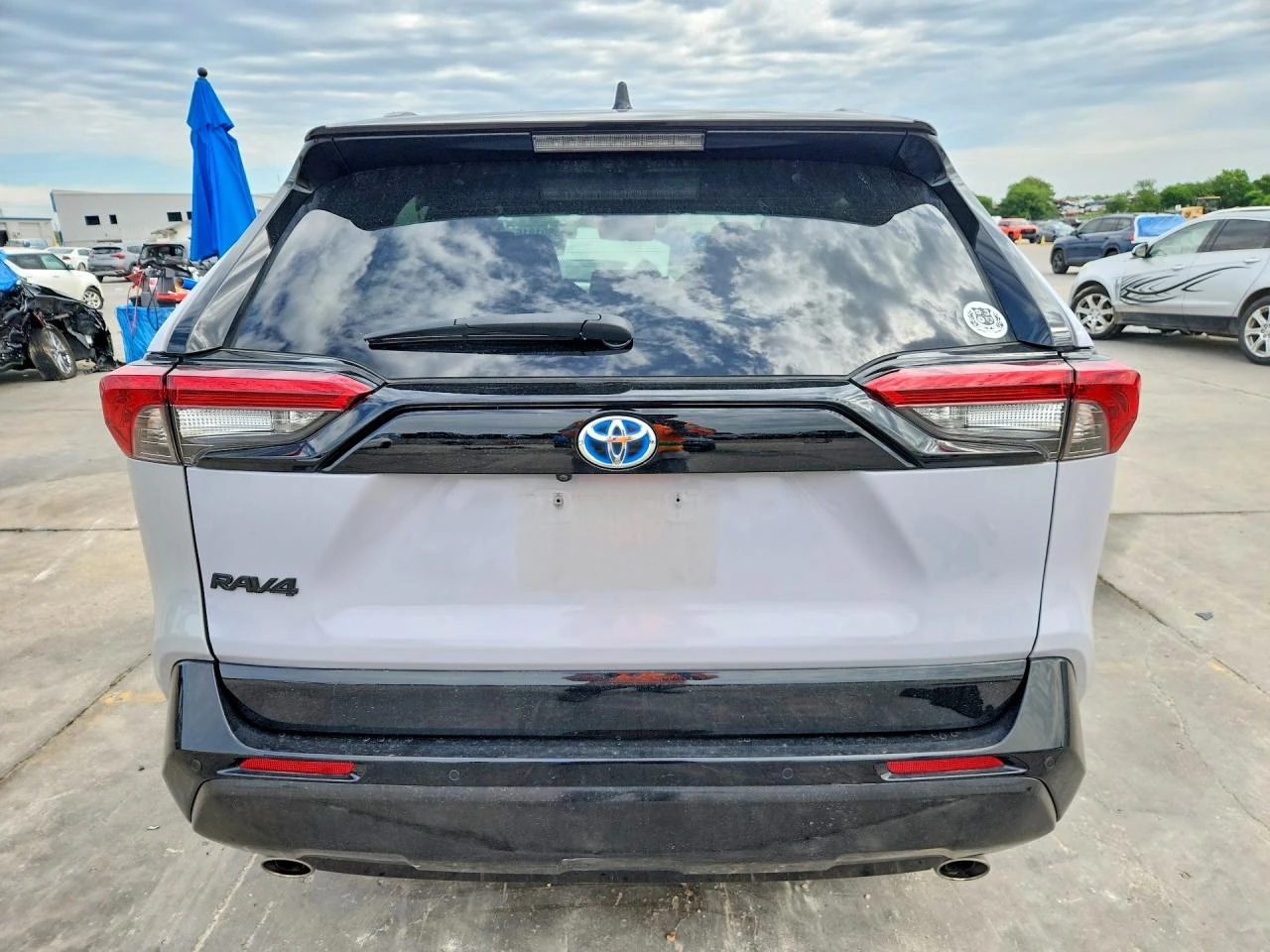 Toyota Rav4 2.5l Xse, снимка 6 - Автомобили и джипове - 55091905