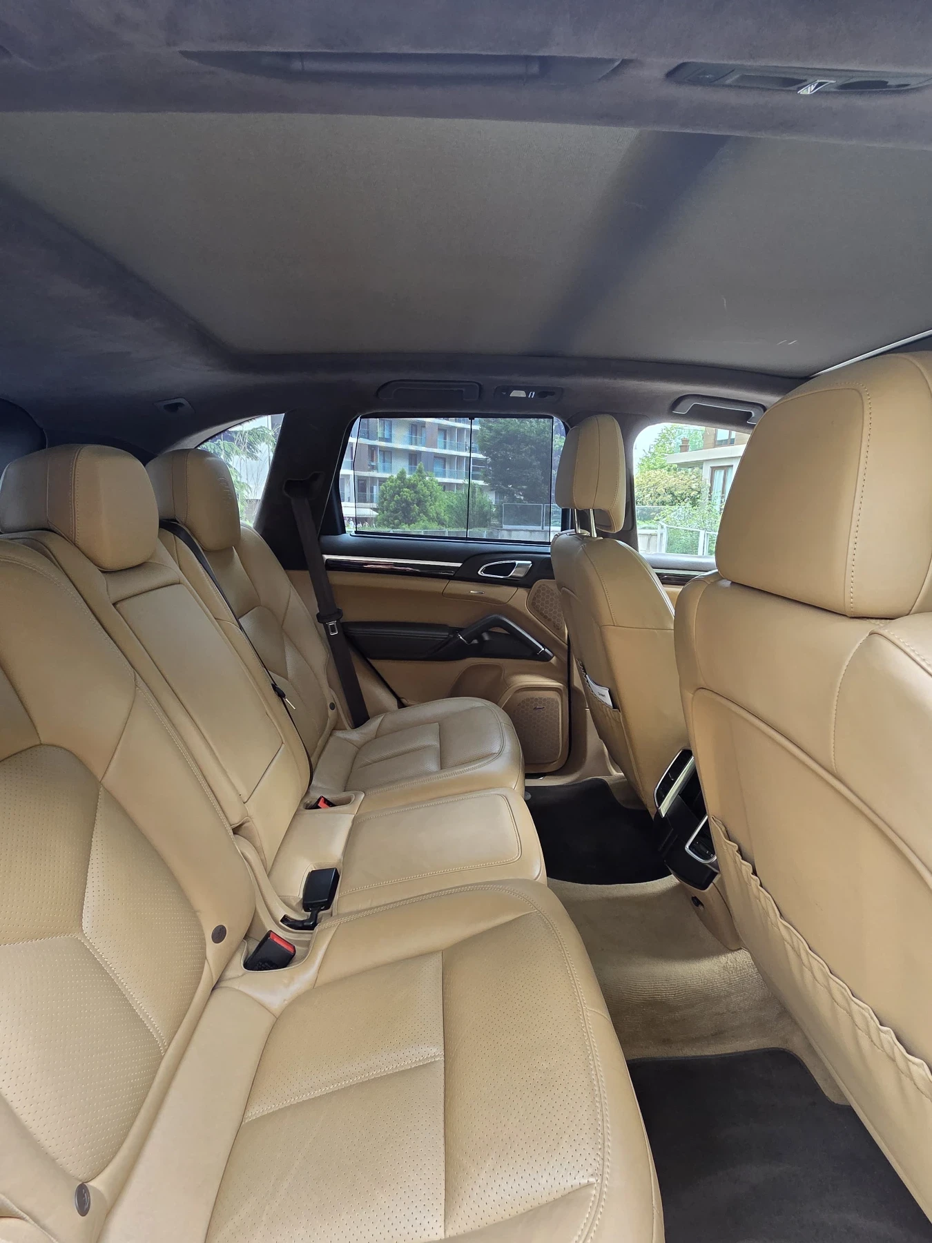 Porsche Cayenne, снимка 7 - Автомобили и джипове - 55119647