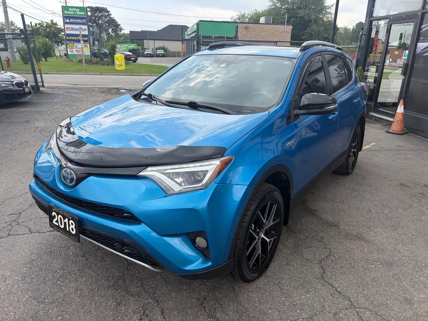 Toyota Rav4 Hybrid, Sport Edition, AWD, Camera, снимка 2 - Автомобили и джипове - 55314528
