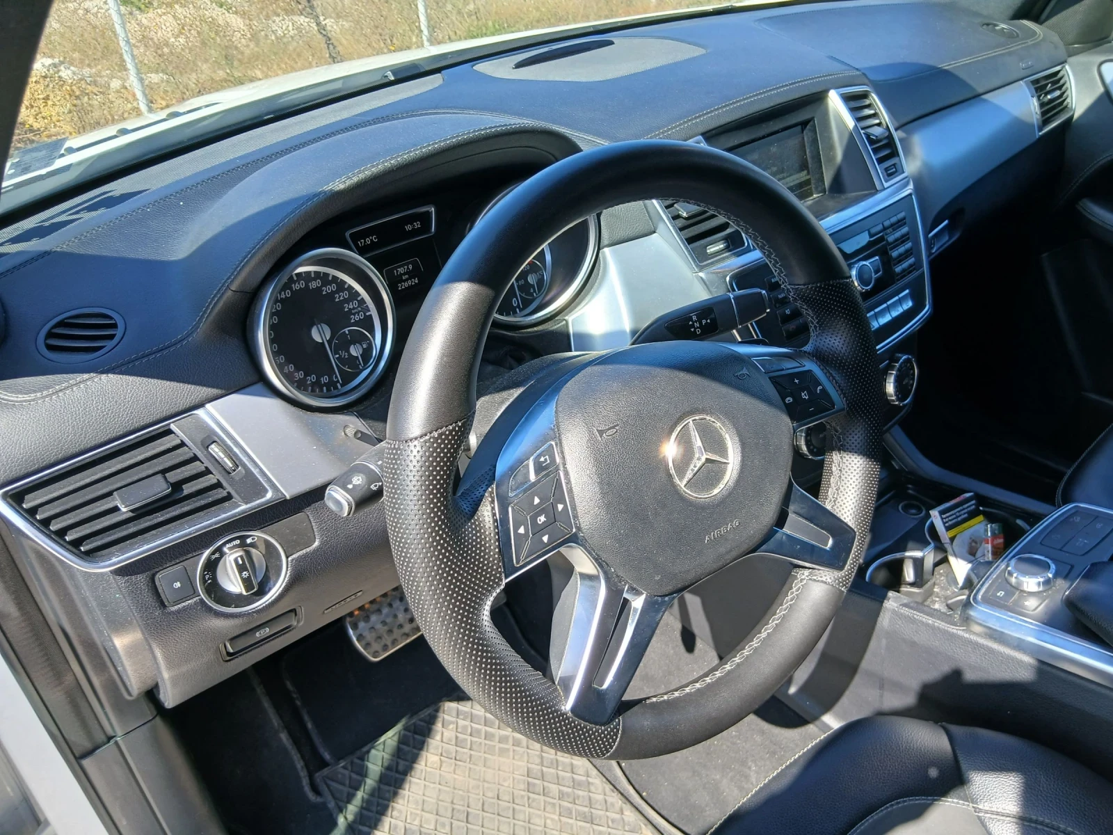 Mercedes-Benz ML 250, снимка 4 - Автомобили и джипове - 55390718