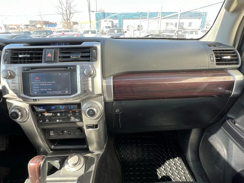 Toyota 4runner PREMIUM* 4.0* V6* ПОДГРЕВ* КАМЕРА* КЕЙЛЕС* , снимка 10 - Автомобили и джипове - 55463782