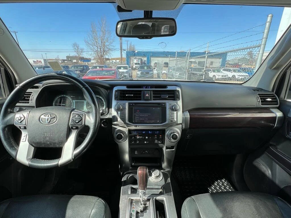 Toyota 4runner PREMIUM* 4.0* V6* ПОДГРЕВ* КАМЕРА* КЕЙЛЕС* , снимка 7 - Автомобили и джипове - 55463782
