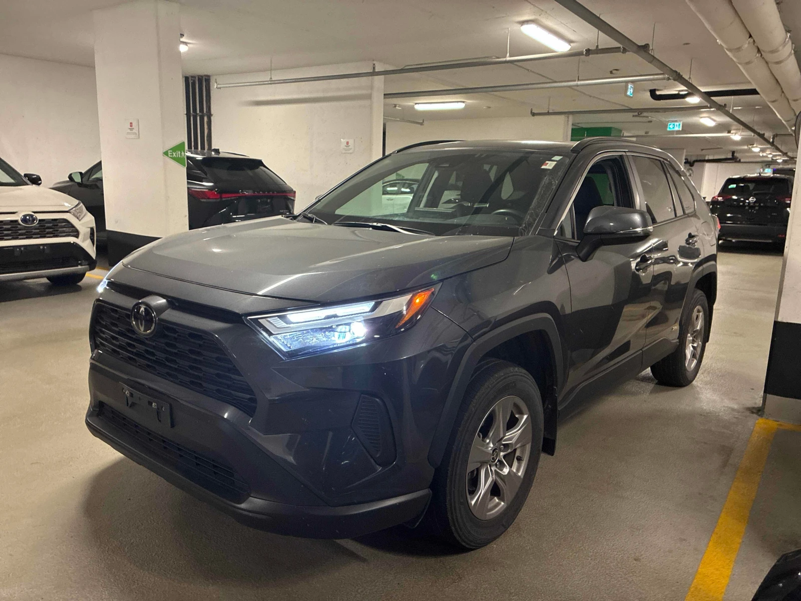 Toyota Rav4 * Hybrid XLE * CARFAX * ОТ ПРЕДСТАВИТЕЛСТВО* 