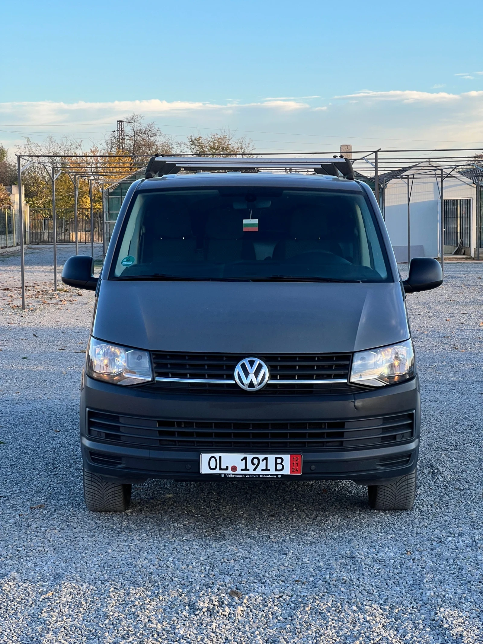 VW Transporter T6 - изображение 2