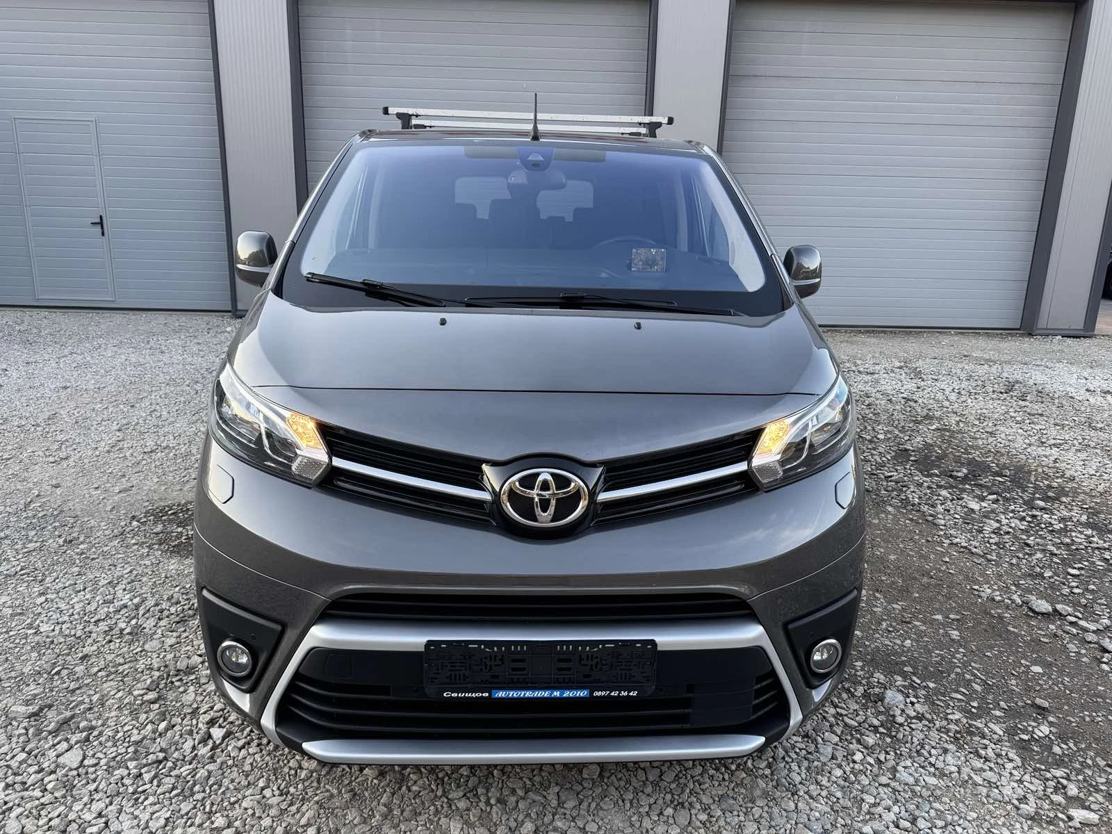 Toyota Proace 2.0D4D* LONG* 9MESTA* AVTOMAT* TOP* , снимка 2 - Бусове и автобуси - 54825866