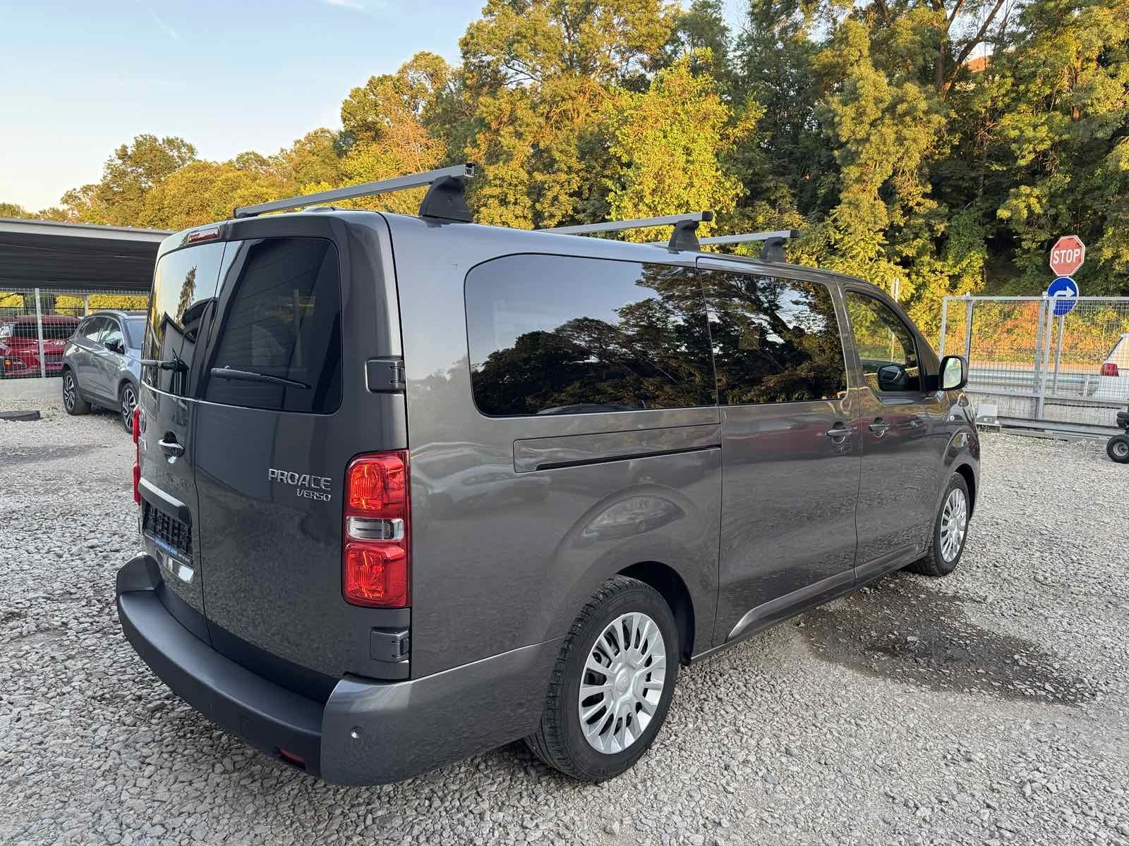 Toyota Proace 2.0D4D* LONG* 9MESTA* AVTOMAT* TOP* , снимка 5 - Бусове и автобуси - 54825866