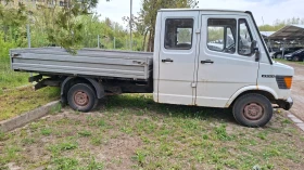 Mercedes-Benz 210 D, снимка 4