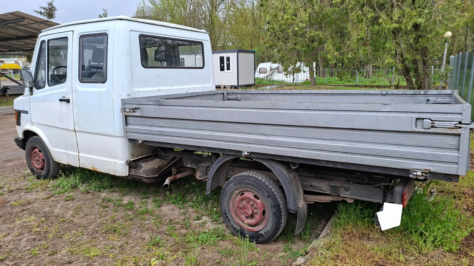 Mercedes-Benz 210 D, снимка 6 - Камиони - 54276803