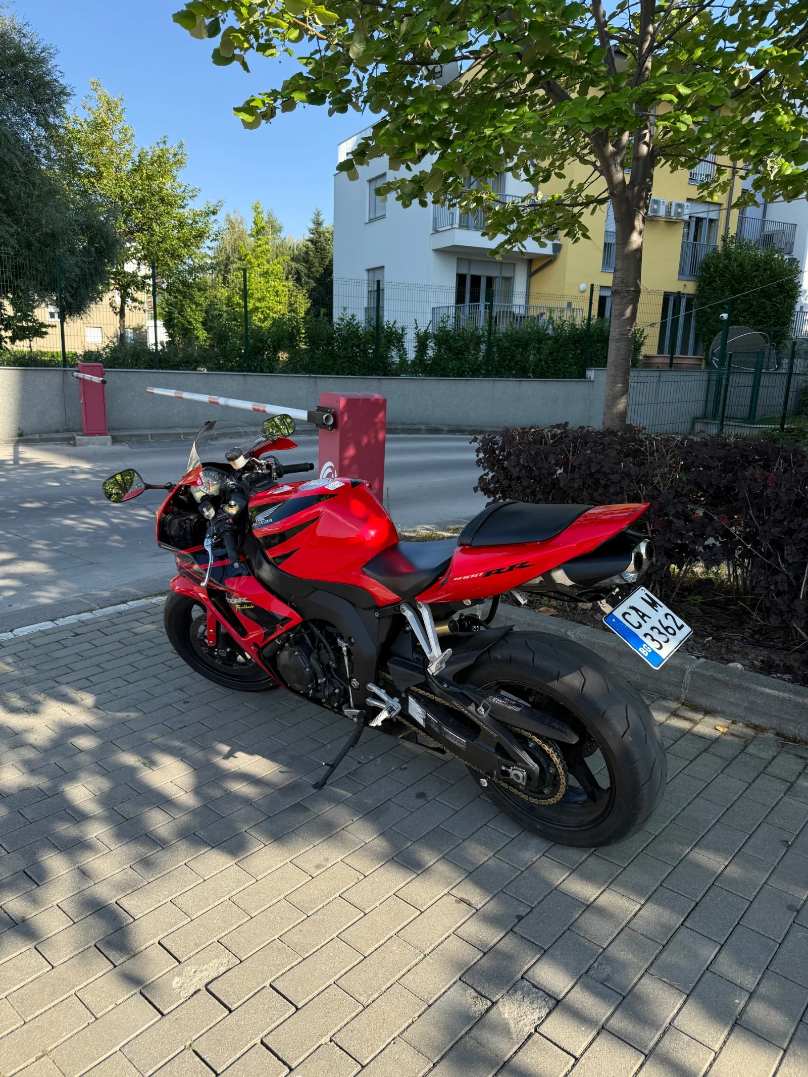 Honda Cbr 1000rr, снимка 3 - Мотоциклети и мототехника - 55544595