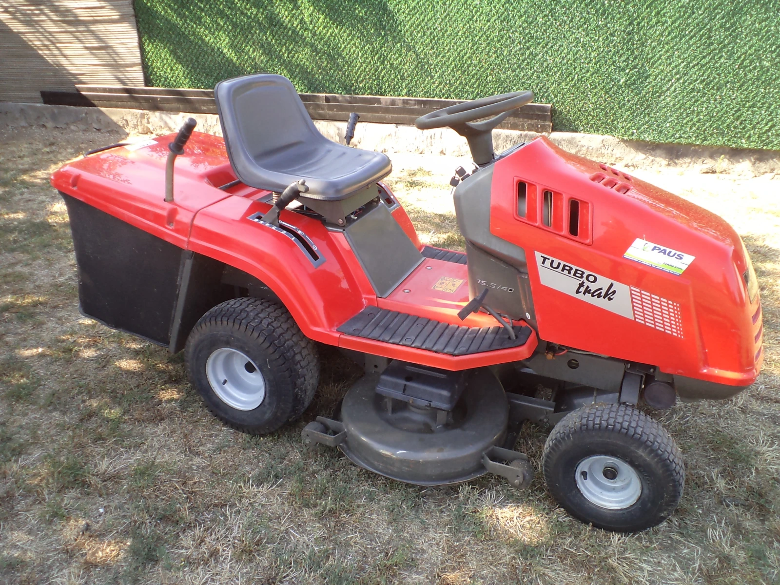 Сенокосачка Друга марка STIHL-MTD 15.5 к.с, снимка 2 - Селскостопанска техника - 54916977