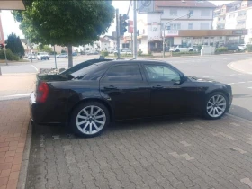 Chrysler 300c SRT, снимка 12