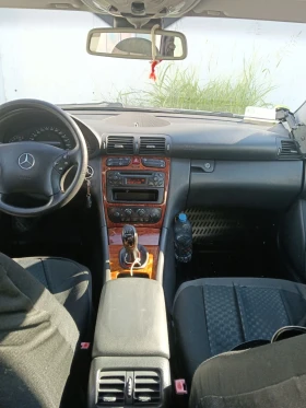 Mercedes-Benz C 200 2.0, снимка 6