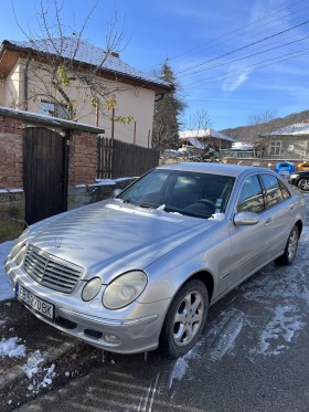 Mercedes-Benz E 320 CDI, снимка 2 - Автомобили и джипове - 45569685