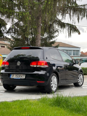 VW Golf, снимка 5 - Автомобили и джипове - 45526937