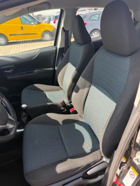 Toyota Yaris 1.0i NAVI/KAMERA EURO 5, снимка 11 - Автомобили и джипове - 52064868