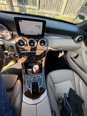 Mercedes-Benz C 300 * CARFAX * ������� * 360 ������ *  | Mobile.bg � ����� ������ 9
